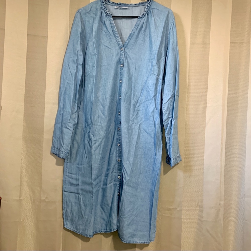 EUC shirtdress